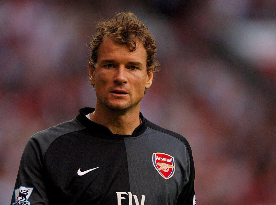 开云在线-阿森纳不败赛季这套首发 英超历史能排第几？